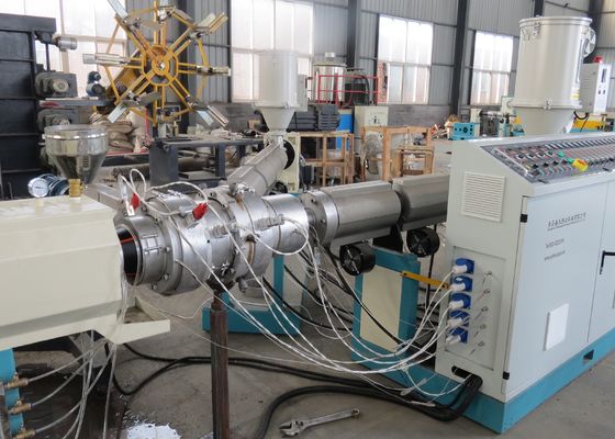 Linea di produzione di plastica del tubo del PVC 16mm metropolitana del tubo flessibile del tubo del condotto elettrico dell'acqua