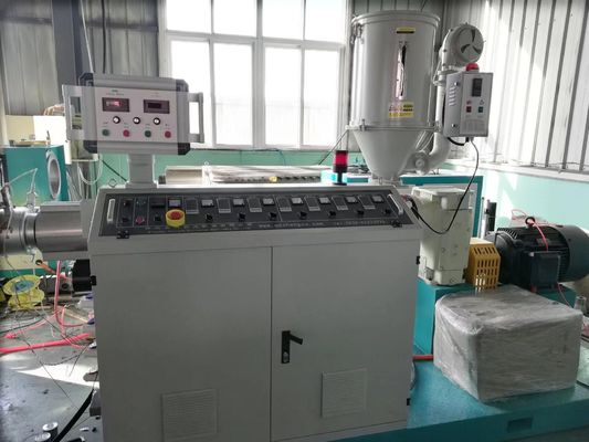 tubo ondulato a parete semplice del PE di 16-63mm pp che fa la linea dell'estrusione della macchina