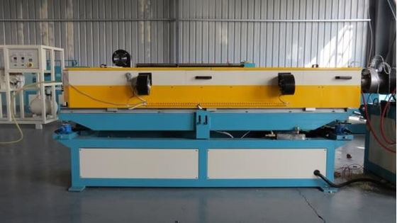 Linea di produzione ondulata a parete semplice del tubo del PVC del PE dei pp ad alta velocità