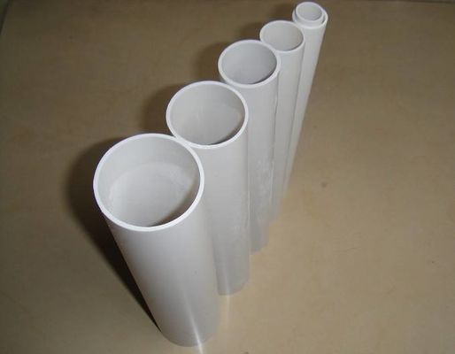 La metropolitana del PVC che fa la macchina per la conduttura d'alimentazione di acqua vuota la linea dell'estrusione del tubo del PVC