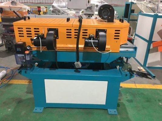 Macchina ondulata di plastica 60-80kg/H del tubo della singola vite