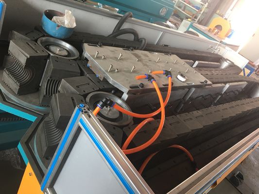 Linea linea di produzione di plastica dell'estrusione dell'espulsore del tubo di scarico del tubo di gas del rifornimento idrico del tubo del PVC macchina di Extrution del tubo