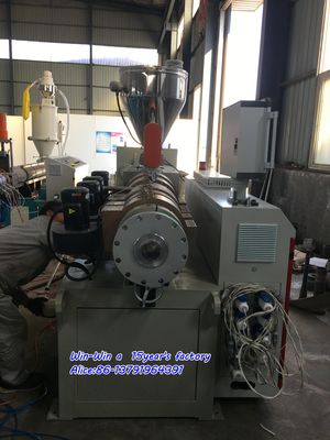 Linea tubo dell'estrusione del tubo del PE dell'HDPE PPR del PE che rende a macchina espulsore di plastica