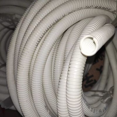 Linea ondulata a parete semplice ignifuga bianca dell'estrusione del tubo del PVC