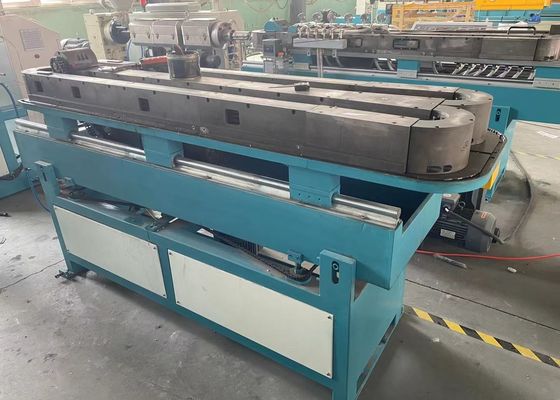 linea ondulata a parete semplice PE/PP dell'estrusione del tubo di 10-32mm di plastica