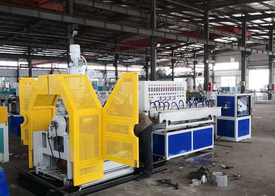 linea di rinforzo dell'estrusione del tubo del filo di acciaio di spirale del PVC di 20-63mm