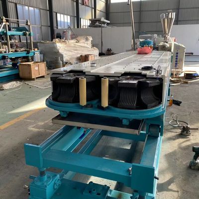 linea ondulata a parete semplice dell'estrusione del tubo del PVC del PE dell'HDPE di 16-63mm che fa macchina