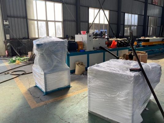 Tubo di gas di plastica del cavo del condotto elettrico di drenaggio di macchina del tubo del PVC UPVC 100-500kg/H