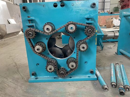 Linea di produzione di plastica del tubo di alta efficienza HDPE/PE macchina dell'estrusione di tubi